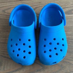 Bright Blue Toddler Crocs size 8